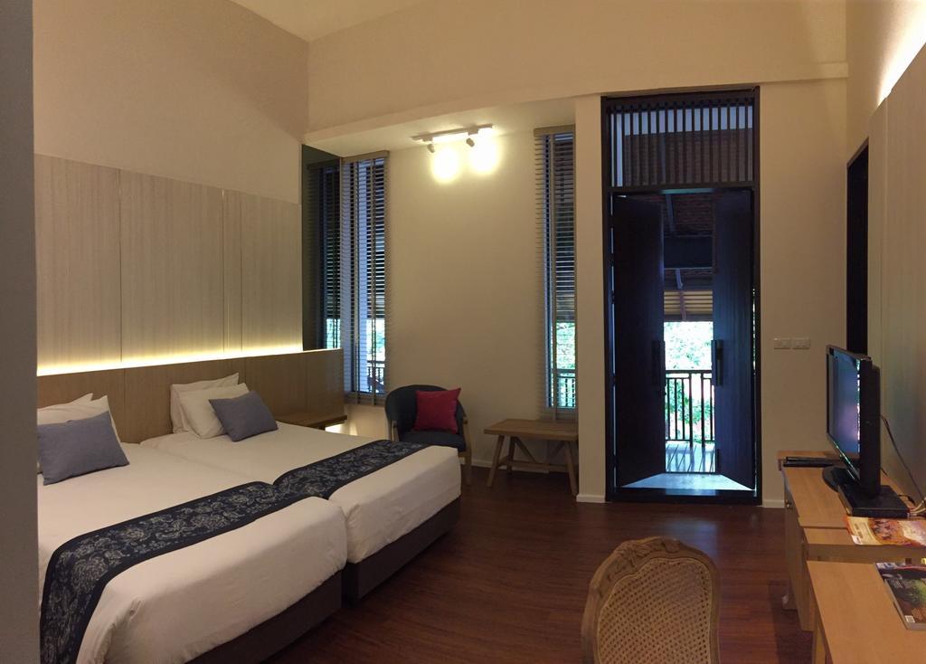 פרה נאקון סי איוטאיה Iudia Hotel מראה חיצוני תמונה