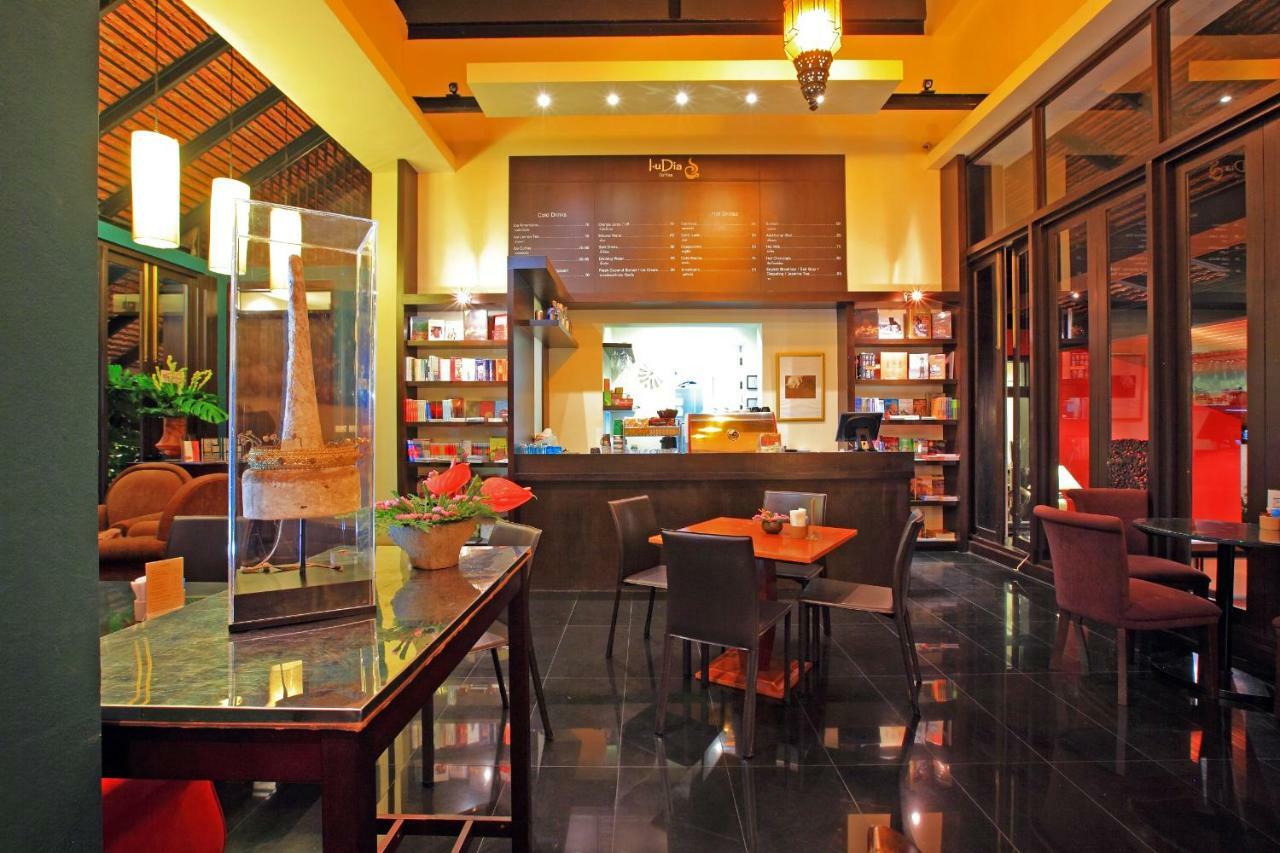 פרה נאקון סי איוטאיה Iudia Hotel מראה חיצוני תמונה